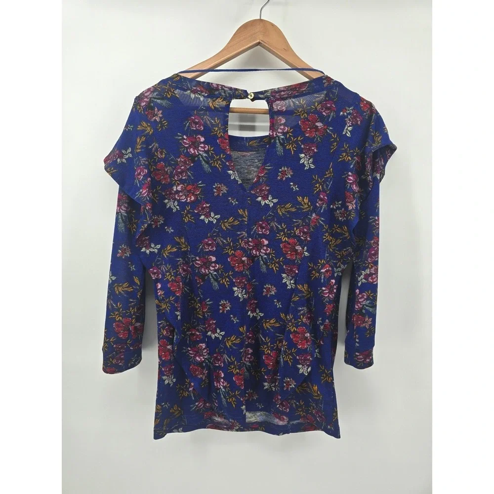 Free People Ruffle Front Top Womens S Blue Floral 3/4 Sleeve Knit Keyhole Back